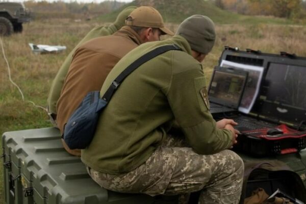Ноутбуки БУ для військових: найнадійніші бренди для покупки сьогодні
